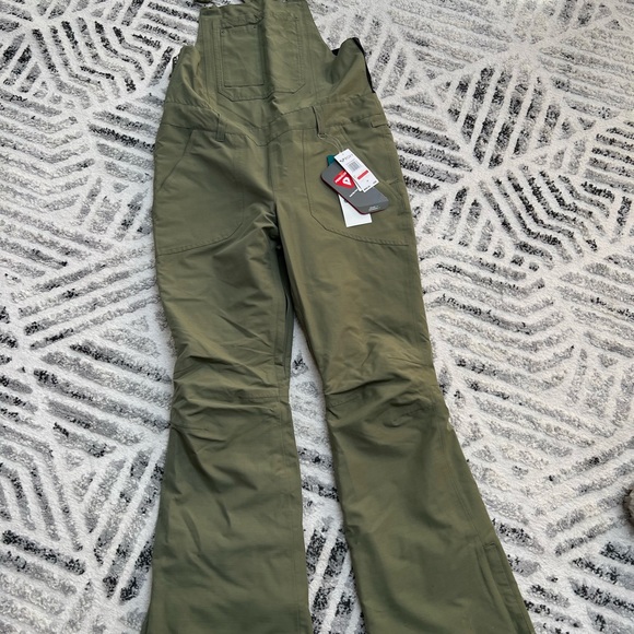 Roxy Women's Rideout Ski overalls - Picture 6 of 11